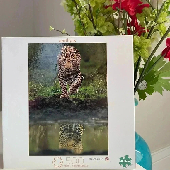 Leopard Reflection‎ 500 Piece Puzzle - Picture 1 of 4